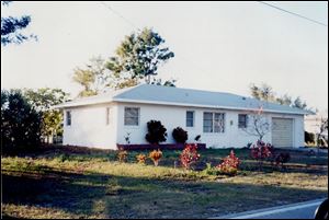 A broke David Mobley lives in this rented bungalow on Pine Island, Fla., a place once famous for pirates. Mr. Mobley used to live in million-dollar houses in Naples, Fla., and Colorado.