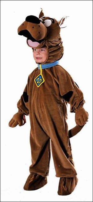 Scooby Doo costume can add to the humor in Halloween.