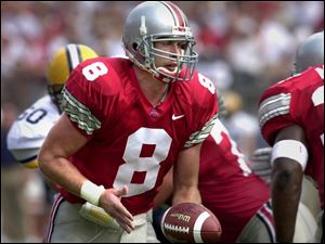 Steve Bellisari, after many ups and downs this season, had played well in his last two games for the Buckeyes, completing 26 of 37 passes with five touchdowns and no interceptions.