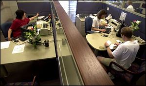 First Bank of the Midwest has no teller stations at its new branch in Bowling Green.