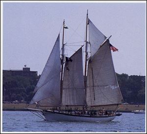 Appledore IV is a topsail schooner from Bay City, Mich.