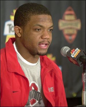 Clarett: storm center