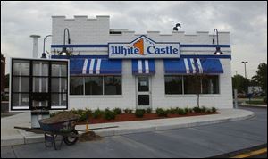 The number of applicants at the new White Castle reflects rising unemployment in Toledo and other Ohio cities.