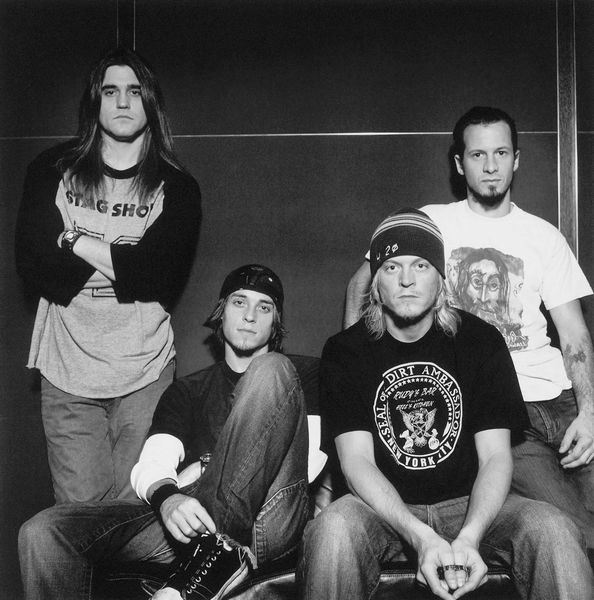 Puddle of Mudd does straightforward rock The Blade