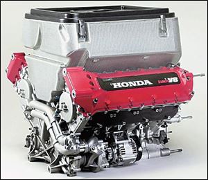 Honda engines have won eight poles in 2004.