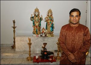 Pandit Anantkumar Dixit will hold several religious services at the Hindu Temple during the Festival of India.