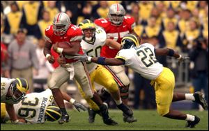 It was runs like this one by Ohio State quarterback Troy Smith that befuddled Michigan's defense all game long.