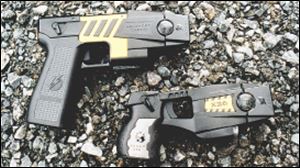 The Lucas County Sheriff s Department and jail had used the larger and older M26 model. The smaller X26 model is used by police in Toledo, Washington Township, and Oregon.
