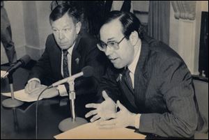 George Voinovich, who preceded Bob Taft as governor, and Mr. Taft answer questions about a campaign-finance reform package in 1991. Mr. Taft was secretary of state at the time.