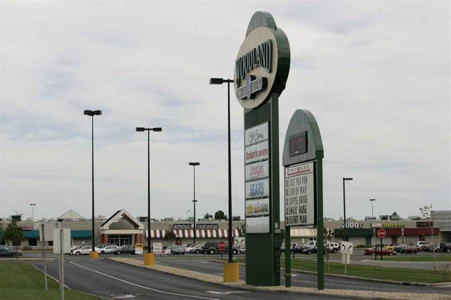 Bowling Green mall lands national clothing retailer The Blade