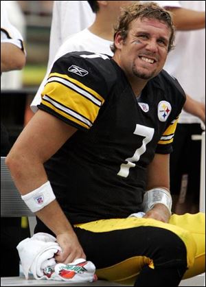 Ben Roethlisberger, who reinjured his knee in Monday night's game, had a piece of cartilage removed from his right knee.