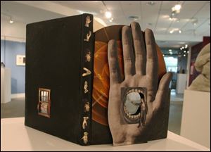 Terry Braunstein s Speak Hands is one of the works on display
at Owens Community College s Terhune Gallery.
