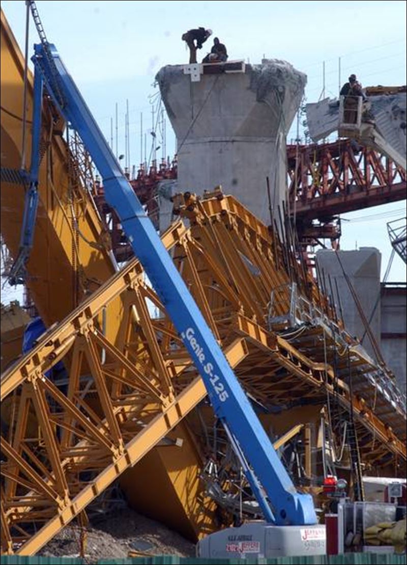 FruCon has paid 11.25M in cranecollapse deaths Toledo Blade