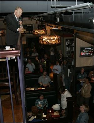 U.S. Rep. Ted Strickland (D., Lisbon) wrapped up his primary campaign for governor last night at Tony Packo's restaurant in downtown Toledo.