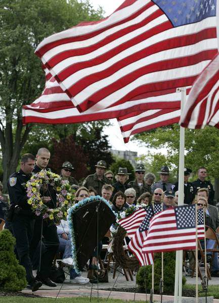 FALLEN-PEACE-OFFICERS-REMEMBERED