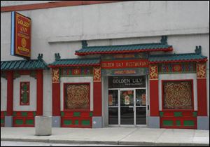 The Golden Lily serves Chinese and American food.
