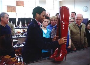 Chiwetel Ejiofor as Lola in Kinky Boots.