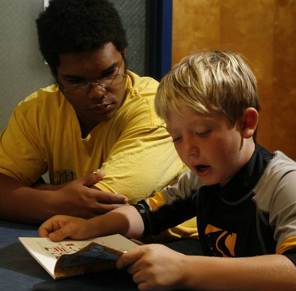 Reading tutors helping students achieve extraordinary success The Blade