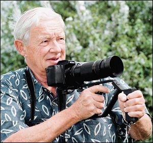 Thomas Anderson photographed birds as a hobby.
