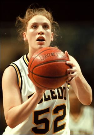 High-scoring Kim Knuth also ranks first for Toledo in steals (368), fourth in assists (484) and eighth in rebounds (779). In Their Words is a weekly feature appearing Sundays in The Blade's sports section. Blade sports writer Joe Vardon talked with former University of Toledo women's basketball star Kim Knuth-Klaer.  She played from 1995-99 (she married former Rockets kicker Ryan Klaer in April, 2000). Knuth-Klaer is still the program's all-time leading scorer with 2,509 points. Knuth-Klaer, who now lives with her husband and three children in St. Joseph, Mich., will become the first UT women's basketball player ever to have her jersey retired when she is honored during halftime of a Rockets home game on Feb. 24.