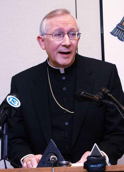 Van-Wert-County-parish-defends-accused-priest