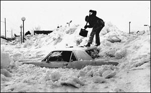 Twenty-nine years ago, winds of 53 miles an hour whipped 13 inches of snow into 16-foot drifts.
