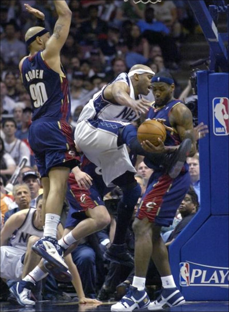 Defense puts Cleveland 1 win from conference finals Toledo Blade