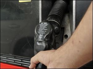 <br>
<br>
<img src="http://www.toledoblade.com/assets/gif/TO13545313.GIF"> ROADS: <a href=" http://www.buckeyetraffic.org/webcams/nosvg/" target="_blank "><b>Ohio Department of Transportation web cams </b></a>
<br>
<br>
<img src="http://www.toledoblade.com/assets/gif/TO13547313.GIF"> WEATHER: <a href=http://www.toledoblade.com/apps/pbcs.dll/disp?Category=WEATHER&Maplabel=NXRD_OH><b>Local radar</b></a>
<br>
<br>
<img src="http://www.toledoblade.com/assets/gif/TO1593542.GIF"> FUEL PRICES: <a href=http://www.gasbuddy.com><b>Toledo area gas prices</b></a>