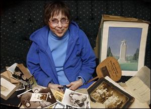 For nearly 20 years, Christine Zywocki has been archiving the tens of thousands of monument
transaction and burial records that were stored in the old Lloyd Bros. Walker Co. building.