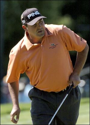 Angel Cabrera leads the U.S. Open at Oakmont at even par after two rounds. He had to birdie No. 18 yesterday for a 71.