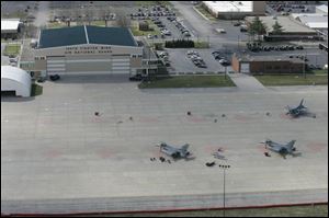 The Ohio Air National Guard s 180th Fighter Wing is stationed at Toledo Express Airport.
