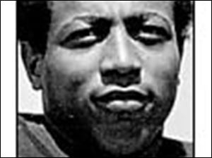 Chuck Ealey 