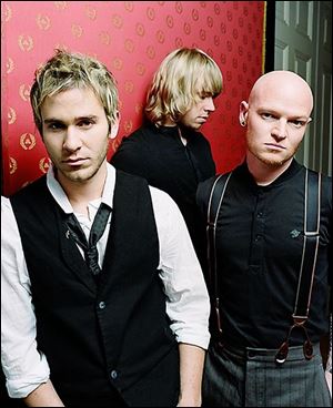 Lifehouse will be in concert Monday at Gator'z, 2567 West Bancroft St., with doors opening at 6:30 p.m. Tickets are $21 in advance, available at all Ticketmaster outlets, and $25 on Monday. Information: 419-474-1333.
