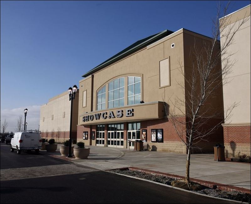 Newest complex of silver screens in Maumee seeks area gold Toledo Blade
