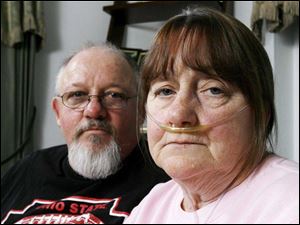 Linda Laffartha awaits a lung transplant. She and husband Herb seek donations to cover the procedure and post-treatment costs.