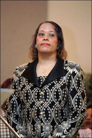 Dixon
<br>
<img src=http://www.toledoblade.com/assets/gif/TO17150419.GIF> <font color=red><b> VIEW:</b></font><a href=