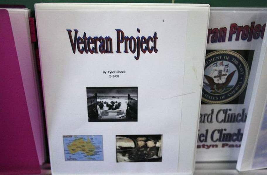 Veterans-project-offers-history-family-lessons-Fremont-Ross-students-find-new-link-with-elders-2