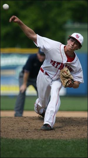 Zach Botjer tossed a four-hitter at Fort Loramie in a state
semifinal to improve to 12-1.
