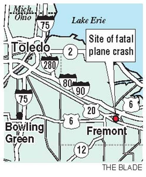 Fremont-plane-crash-kills-6-former-Ohio-lawmaker-Gene-Damschroder-was-among-victims-3