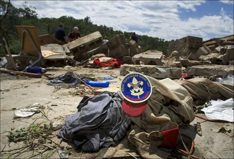 Families, troops mourn 4 Iowa scouts killed in tornado Toledo Blade