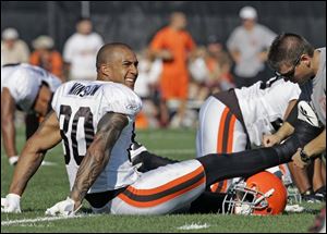 Kellen Winslow caught 82 passes for 1,106 yards last season as the Browns went 10-6. He expects to be better this season.
