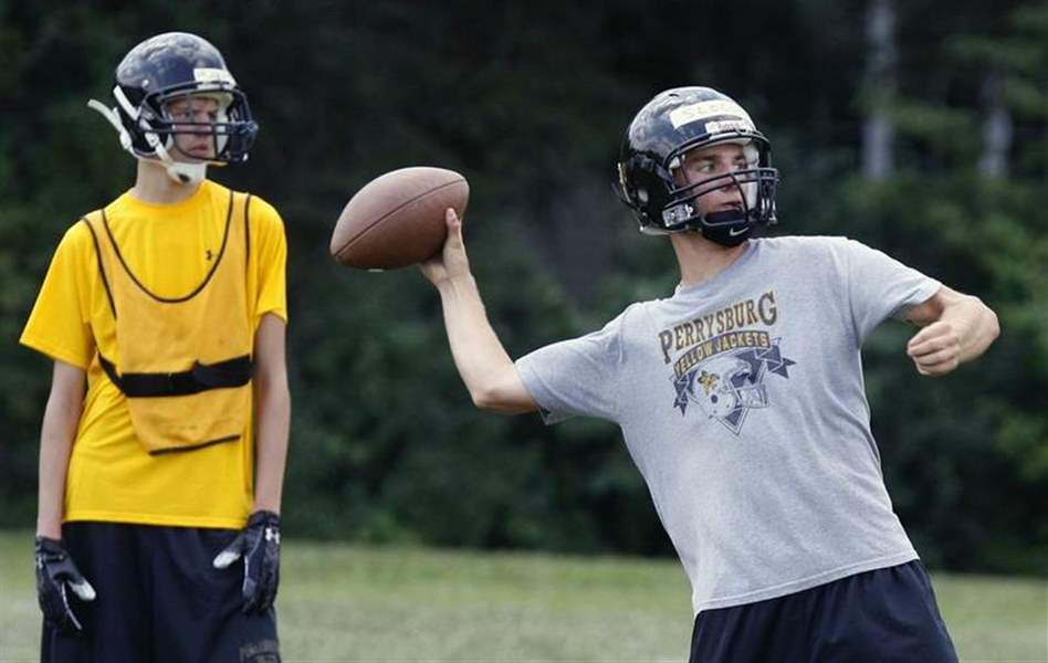 READY SET HIKE FOOTBALL PRACTICE BEGINS The Blade