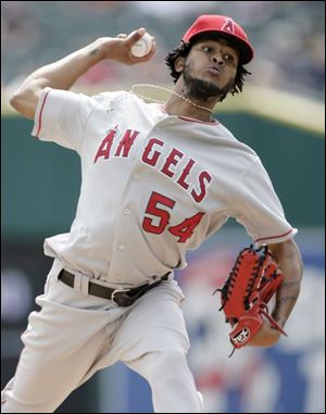 Ervin Santana of the Los Angeles Angels limited the Detroit Tigers to six hits and one run to record his 15th victory.