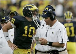 Michigan quarterback Steven Threet said he will play Saturday   a statement confirmed by Wolverines coach Rich Rodriguez.