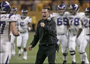 Northwestern coach Pat Fitzgerald was an All-American linebacker  for the Wildcats in 1995 and 1996.