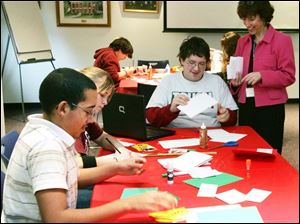  - CREATING-CARDS-WITH-CHRISTMAS-MESSAGES