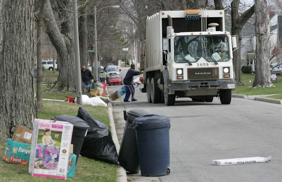City-of-Toledo-prepares-to-start-overhaul-of-refuse-pickup