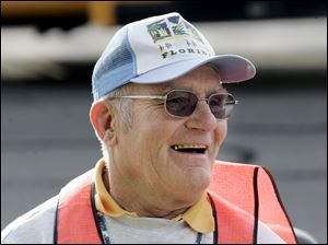 After 27 years of guiding youngsters across heavily traveled Jackman Road, Merritt Mueller, 71, of Temperance says,  I think it is time to let somebody else do it. 