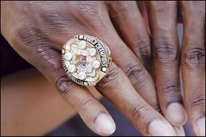 Members of the Pittsburgh Steelers received their Super Bowl rings at Heinz Field s East Club Lounge Tuesday night.
