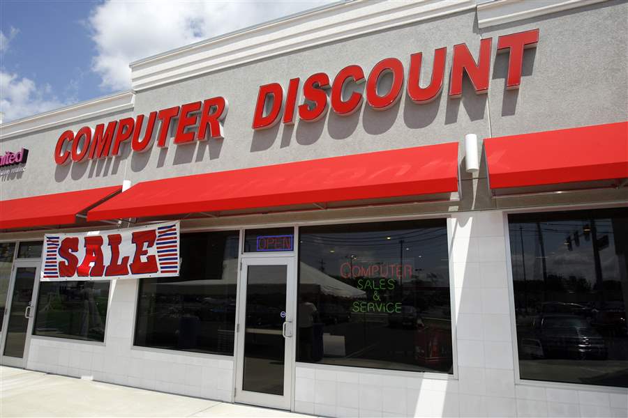 Computer Discount chain still growing The Blade